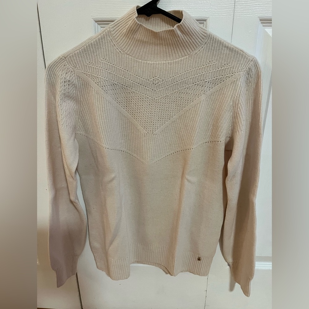 Elegant Cream Women's Sweater